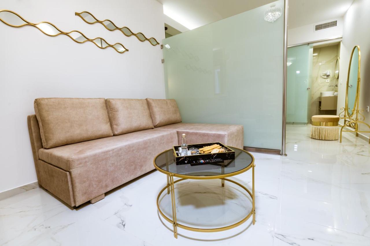 Konmari Boutique Suites La Canea Esterno foto