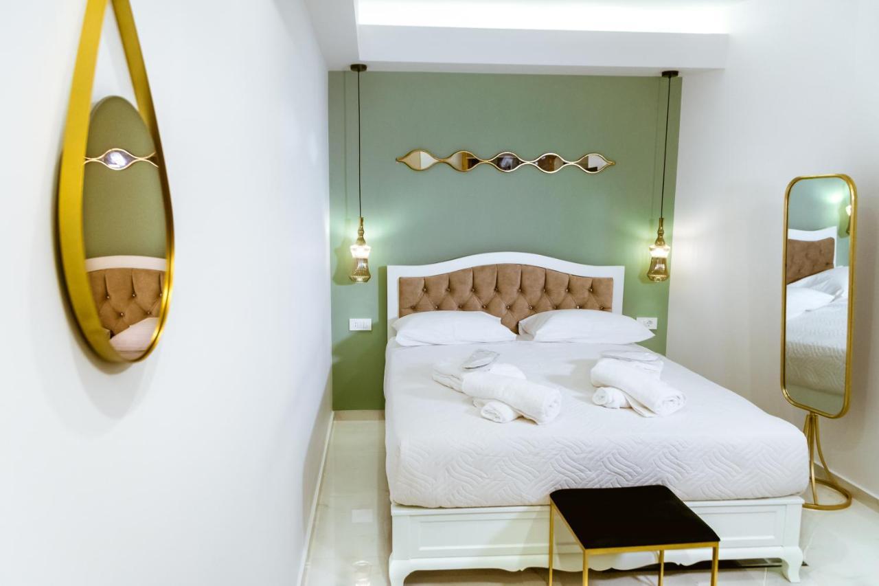 Konmari Boutique Suites La Canea Esterno foto