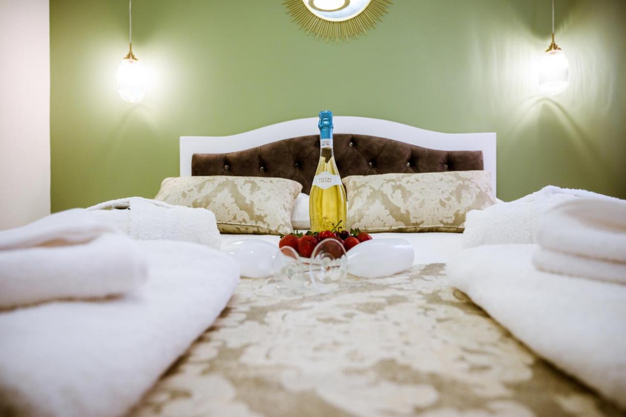 Konmari Boutique Suites La Canea Esterno foto