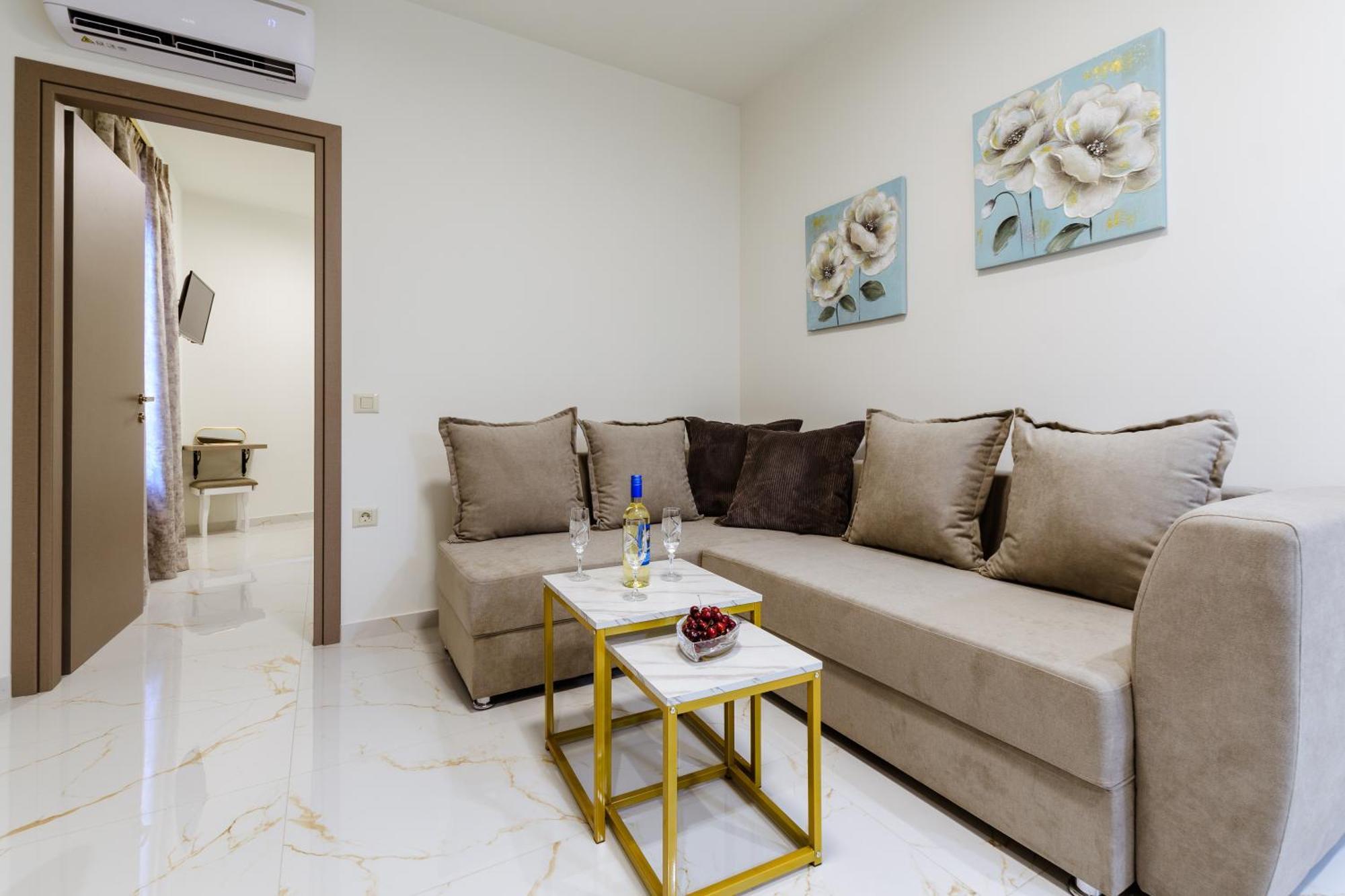 Konmari Boutique Suites La Canea Esterno foto